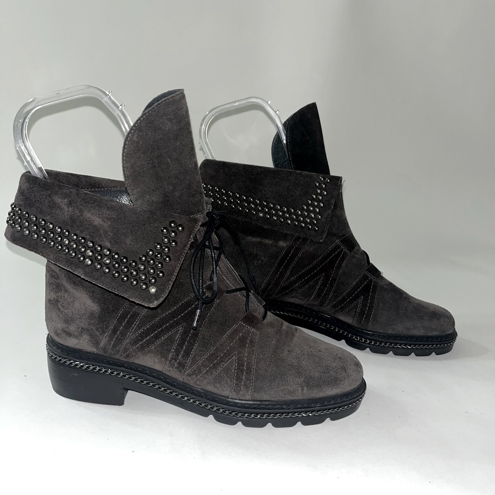 Stuart Weitzman Yadastud Gray Suede Fold Down Booties - 6.5
